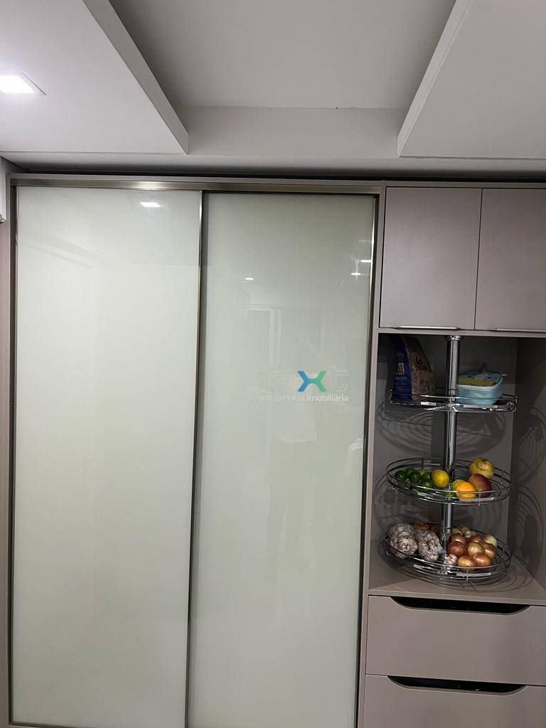 Apartamento à venda com 3 quartos, 142m² - Foto 28