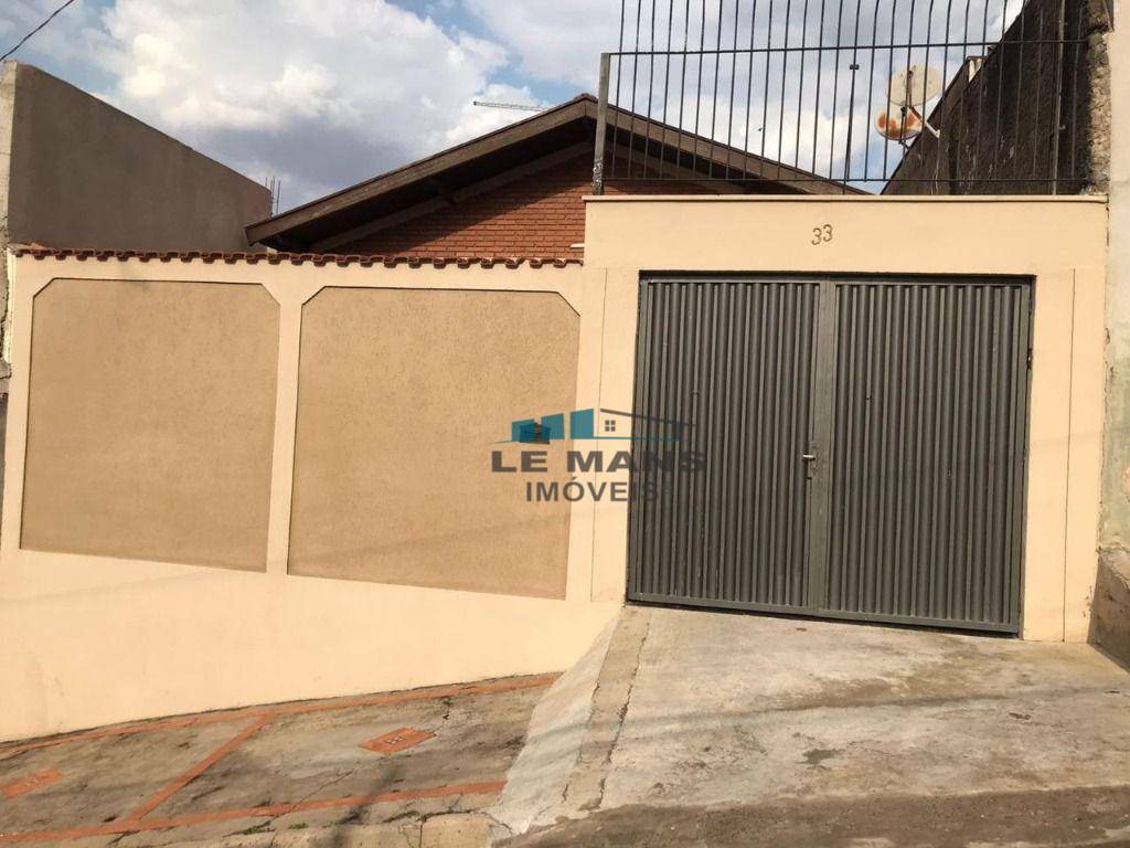 Casa à venda com 2 quartos, 67m² - Foto 1