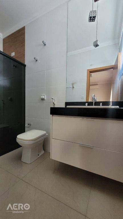 Casa de Condomínio à venda com 3 quartos, 226m² - Foto 26