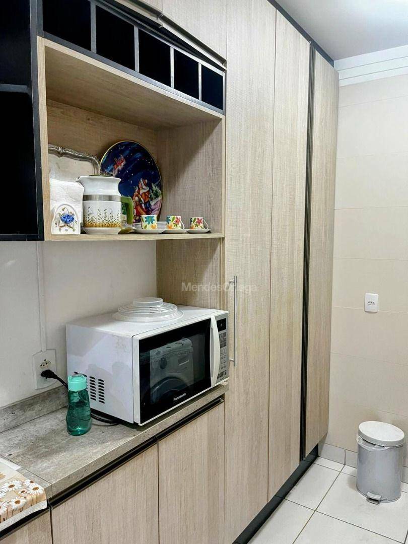 Apartamento à venda com 3 quartos, 86m² - Foto 3