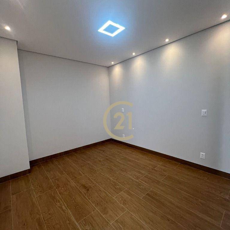 Casa de Condomínio à venda com 3 quartos, 336m² - Foto 13