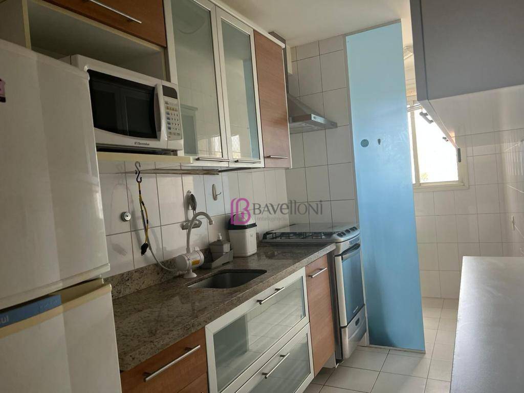 Apartamento para alugar com 2 quartos, 60m² - Foto 12