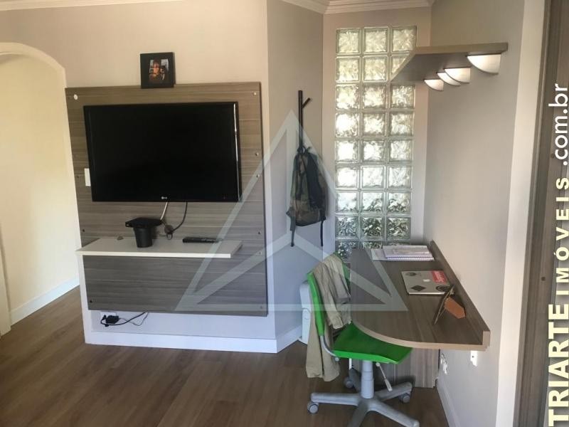 Sobrado à venda com 3 quartos, 220m² - Foto 3