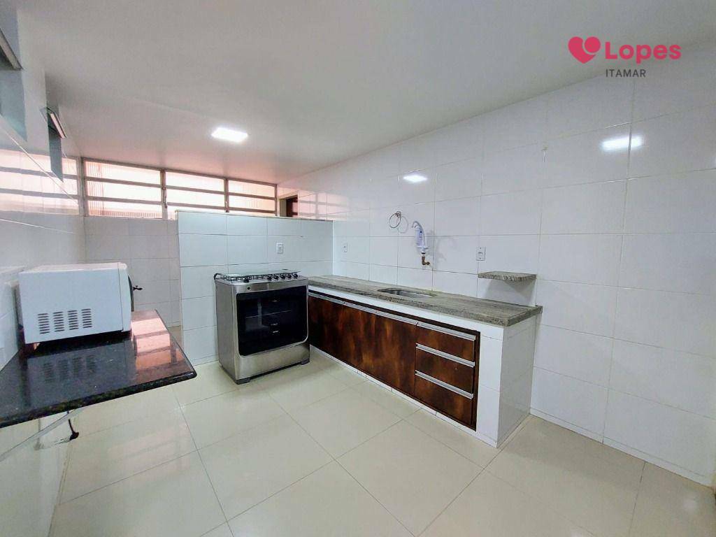 Apartamento para alugar com 3 quartos, 100m² - Foto 12