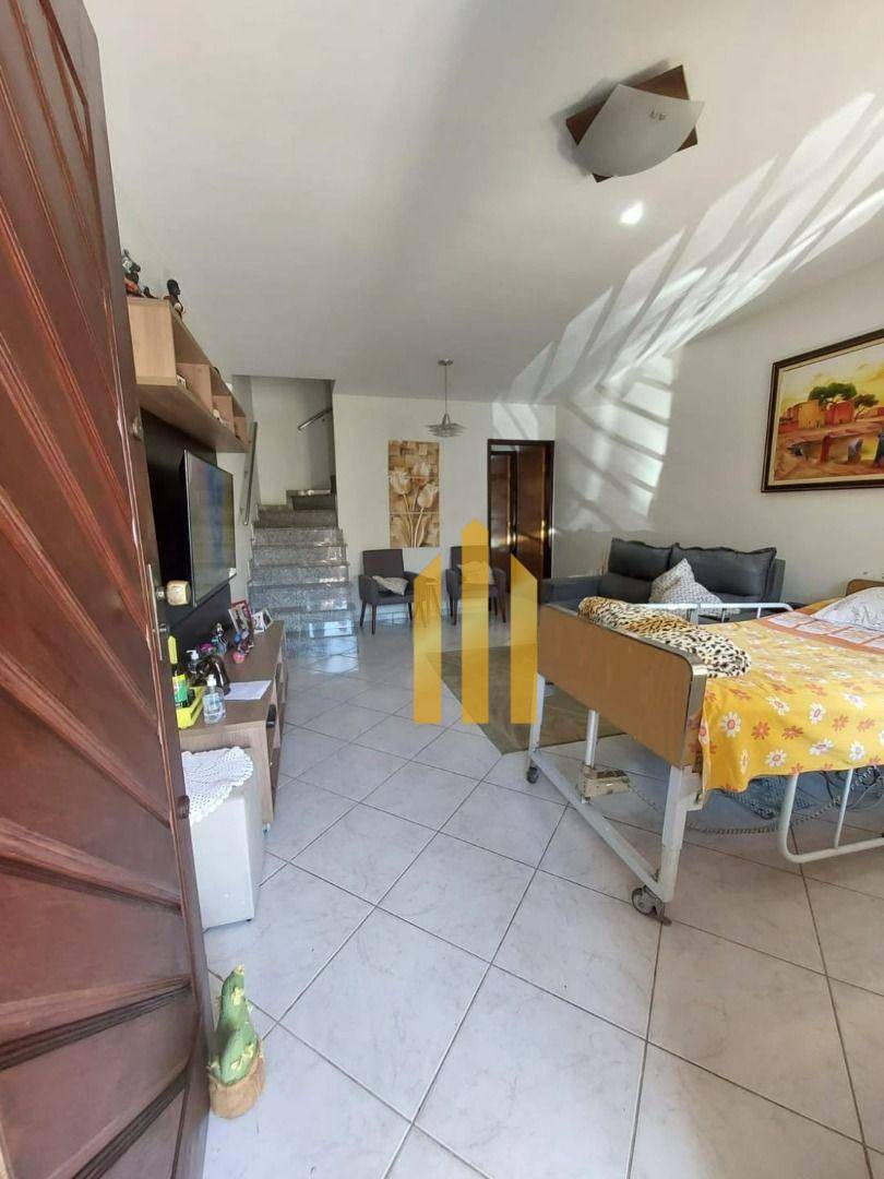 Sobrado à venda com 2 quartos, 85m² - Foto 11