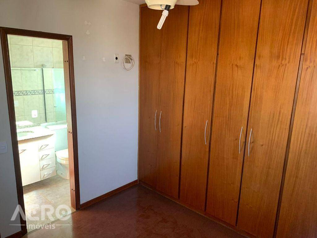 Apartamento à venda com 3 quartos, 90m² - Foto 8