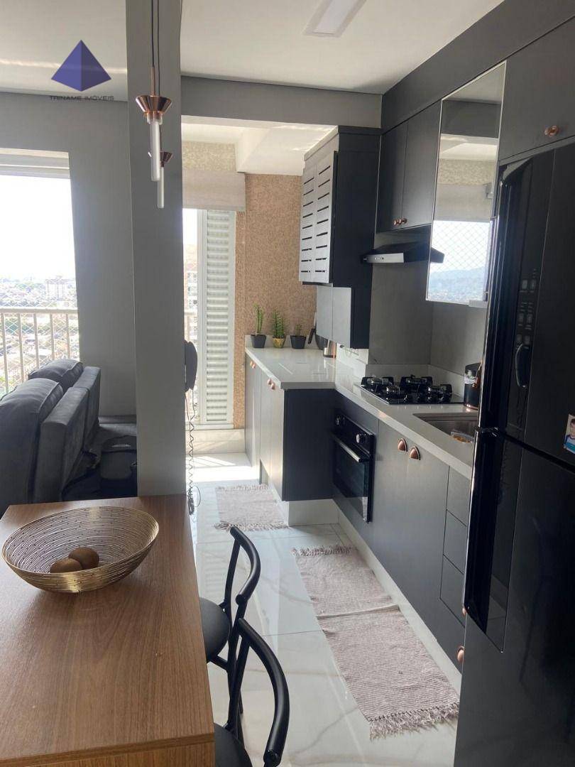 Apartamento à venda com 2 quartos, 42m² - Foto 3