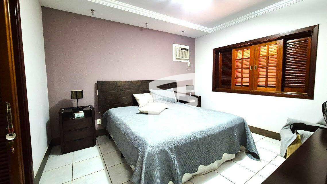 Casa de Condomínio à venda com 3 quartos, 196m² - Foto 19