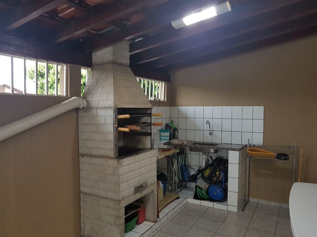 Casa à venda com 3 quartos, 140m² - Foto 21