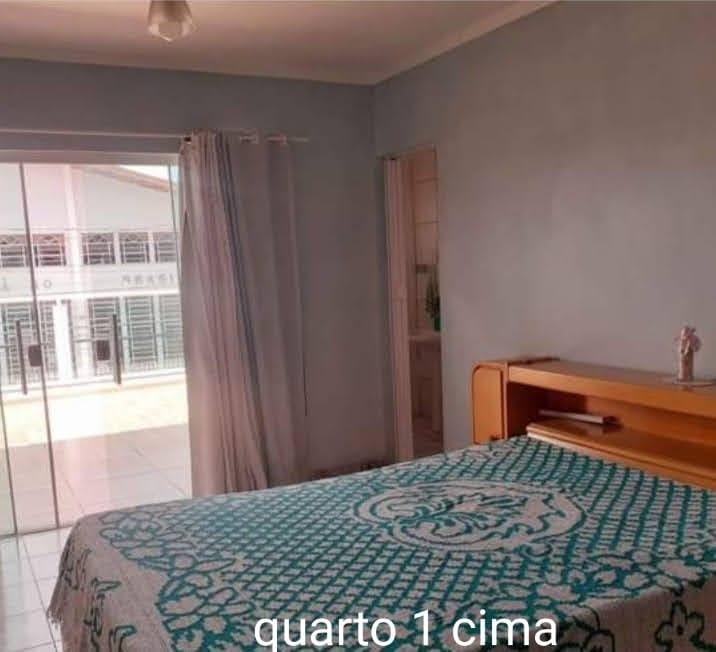 Casa à venda com 4 quartos, 170m² - Foto 14