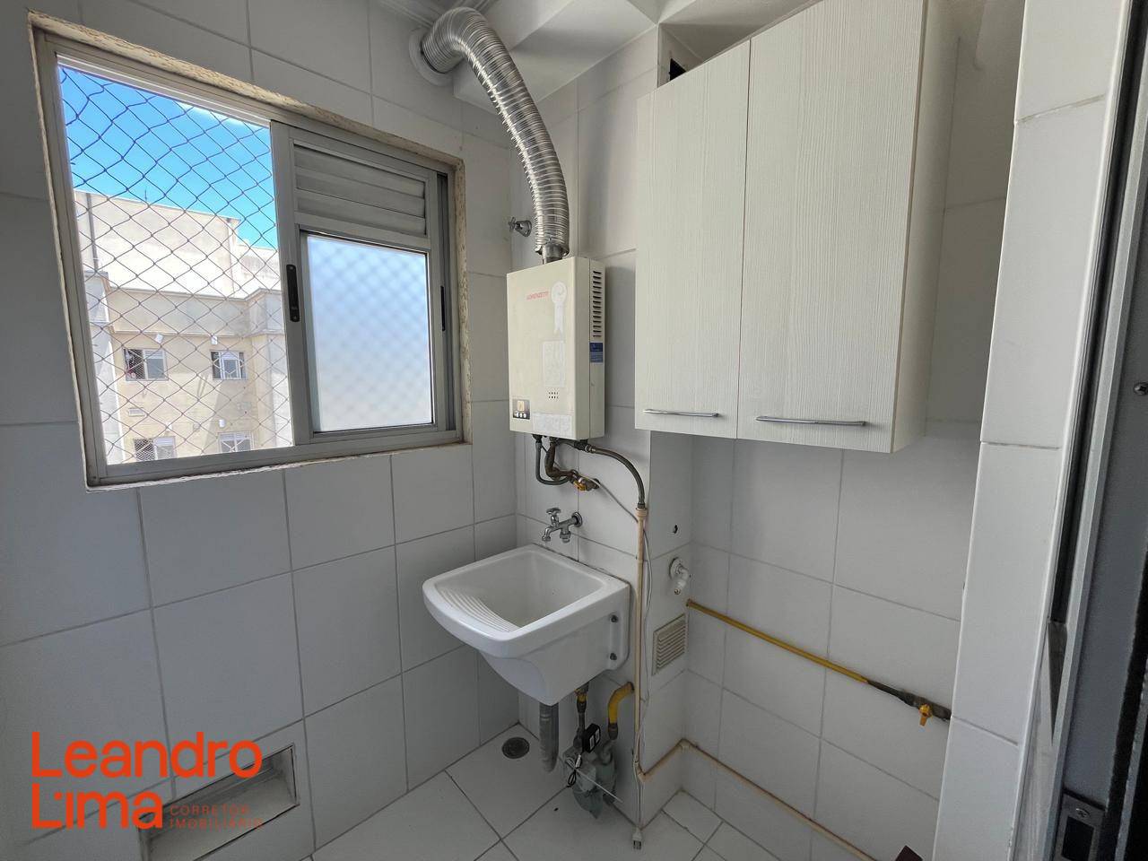 Apartamento à venda com 3 quartos, 76m² - Foto 11