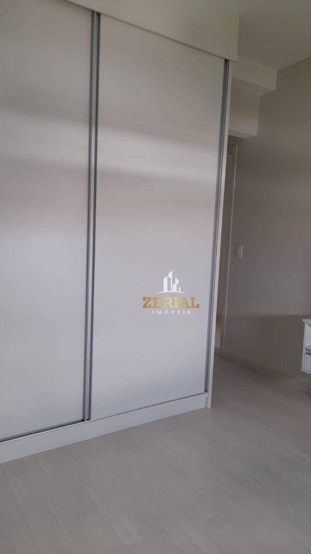 Apartamento para alugar com 2 quartos, 75m² - Foto 15