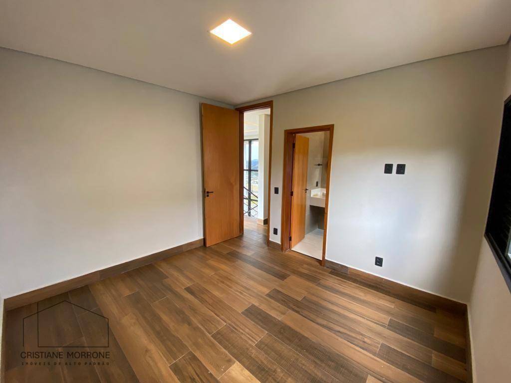 Casa de Condomínio à venda com 4 quartos, 390m² - Foto 10