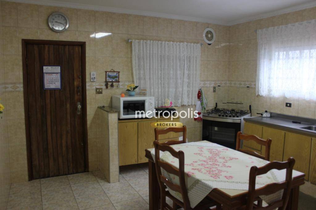 Sobrado à venda com 4 quartos, 250m² - Foto 10