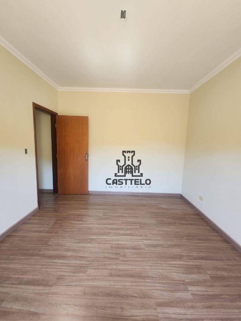 Casa à venda com 3 quartos, 217m² - Foto 23