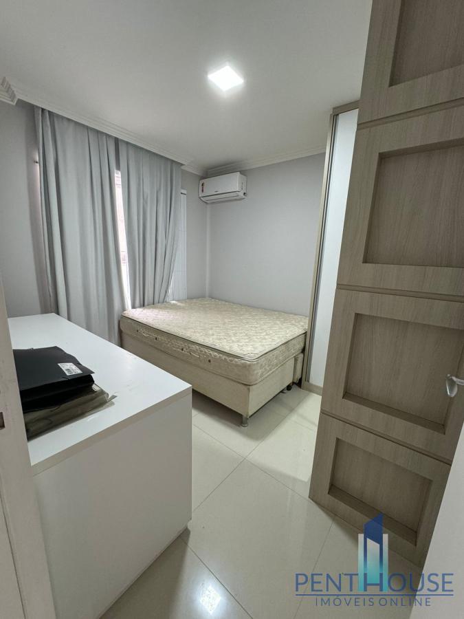 Apartamento à venda com 3 quartos, 144m² - Foto 24