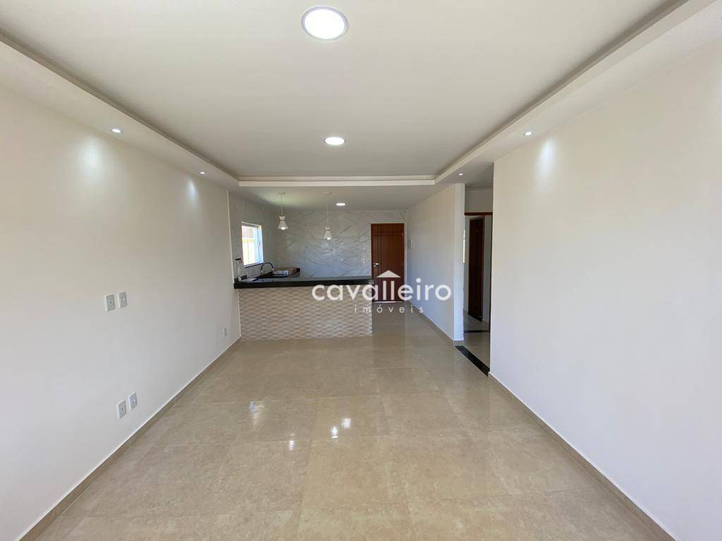 Casa à venda com 3 quartos, 100m² - Foto 5