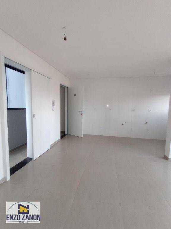 Apartamento à venda com 2 quartos, 59m² - Foto 7