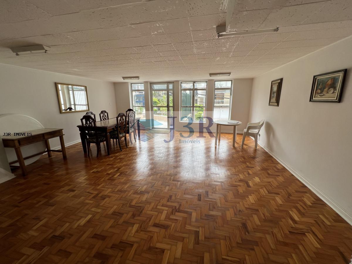 Apartamento para alugar com 2 quartos, 89m² - Foto 14