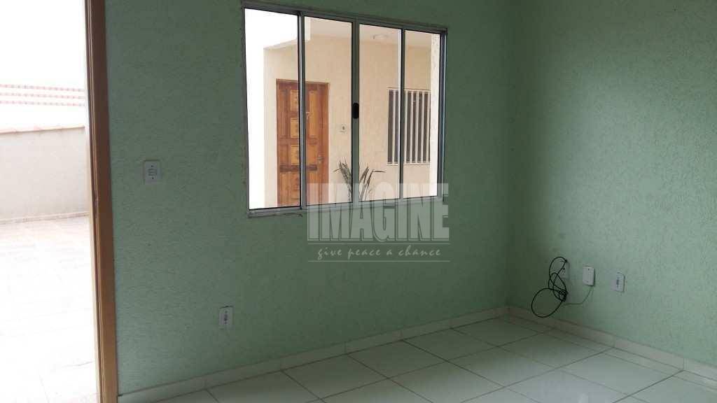 Sobrado à venda com 2 quartos, 120m² - Foto 2