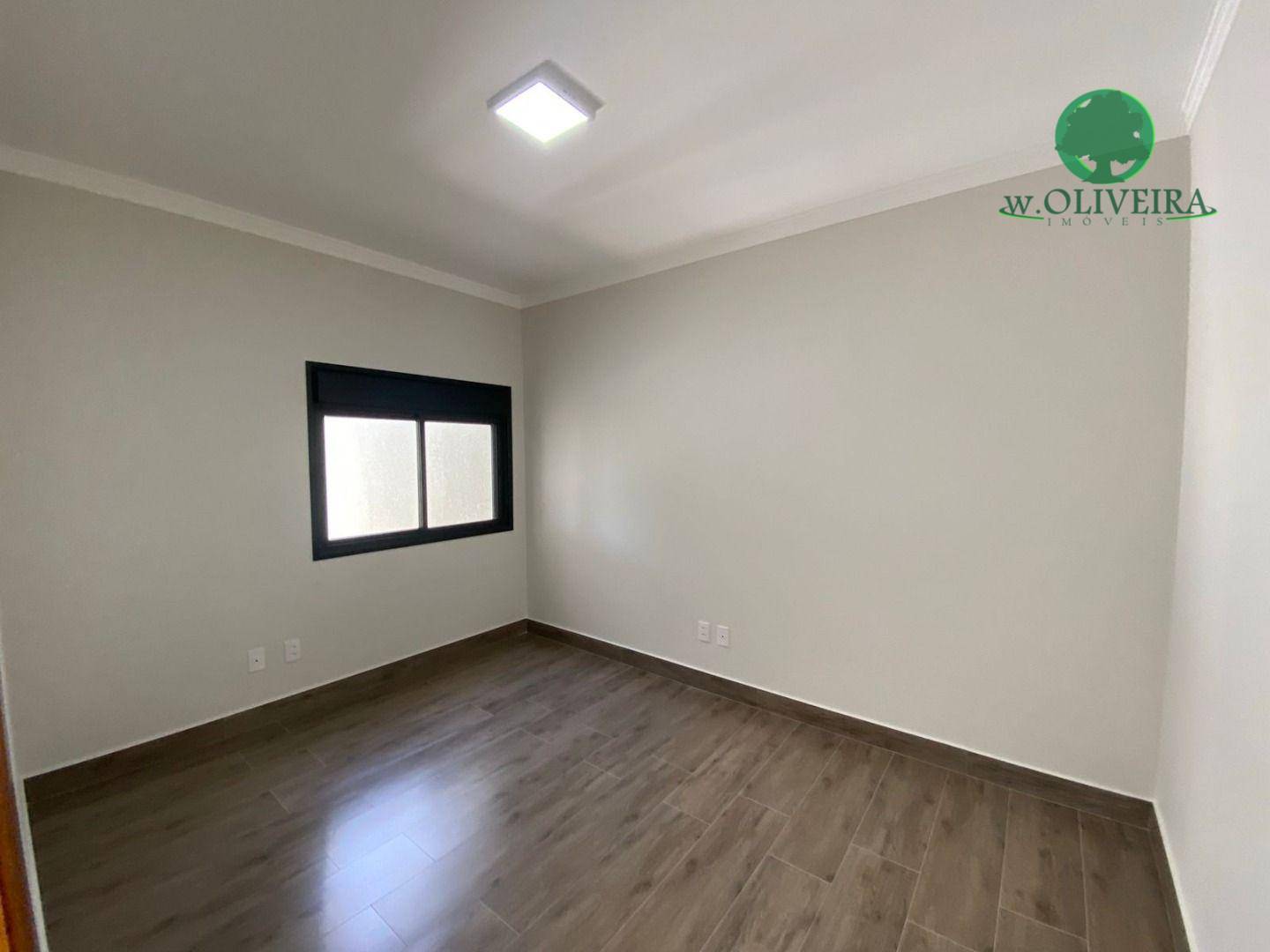 Casa à venda com 3 quartos, 246m² - Foto 11