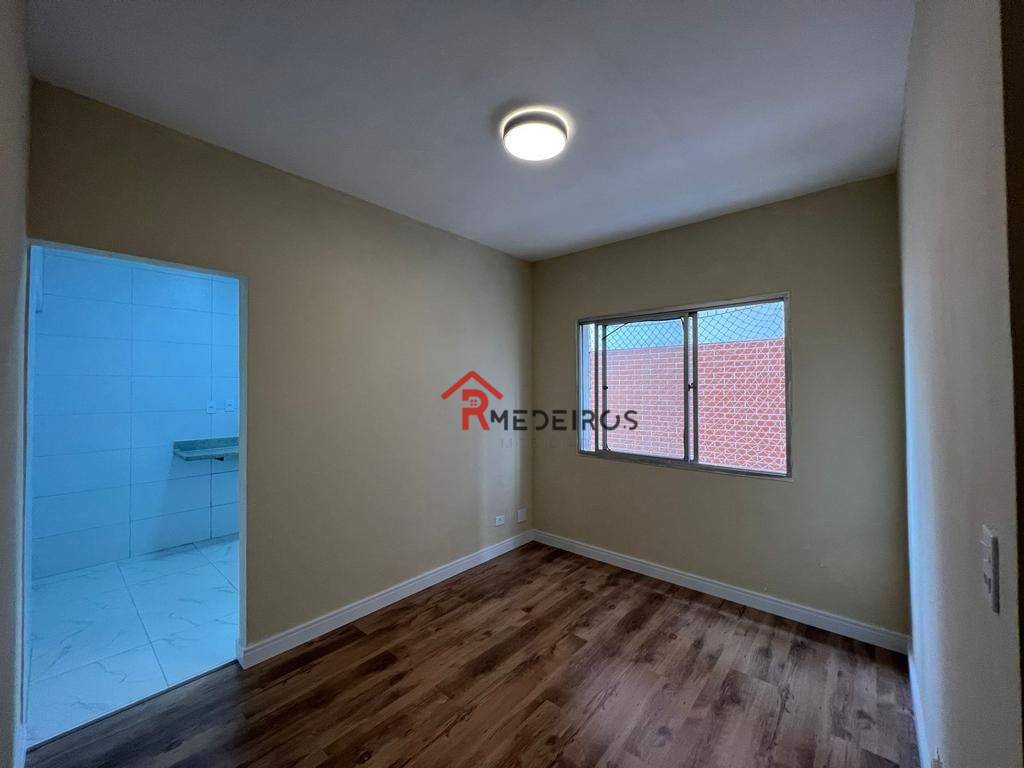 Apartamento à venda com 1 quarto, 43m² - Foto 3