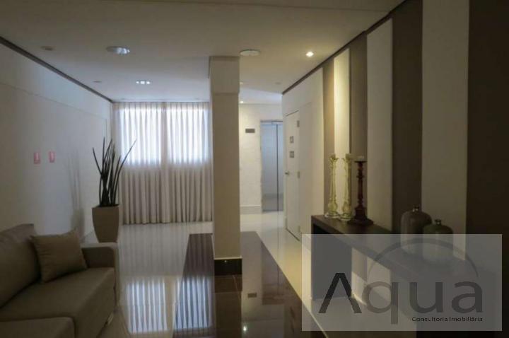 Apartamento à venda com 2 quartos, 67m² - Foto 23