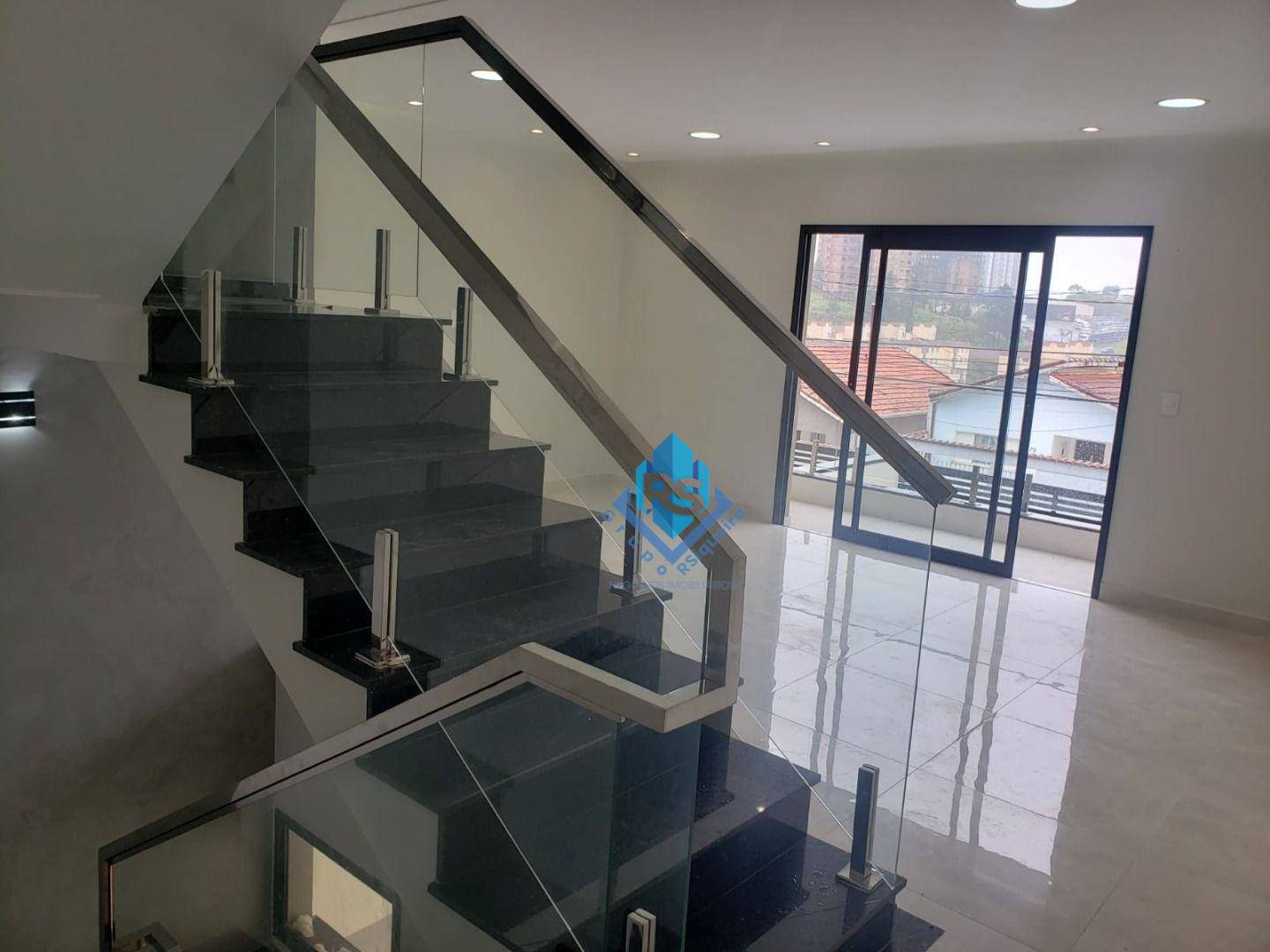 Sobrado à venda com 3 quartos, 201m² - Foto 4