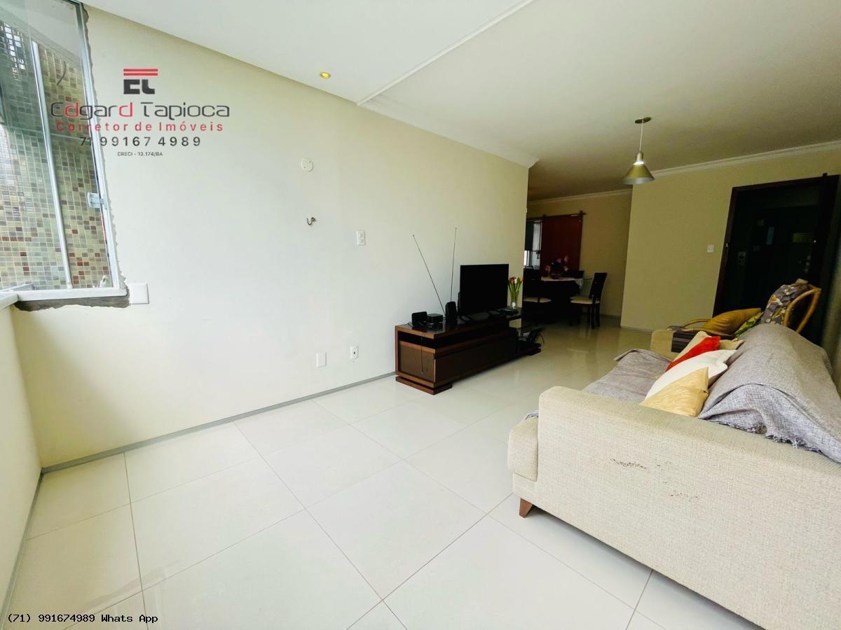 Apartamento à venda com 3 quartos, 107m² - Foto 2