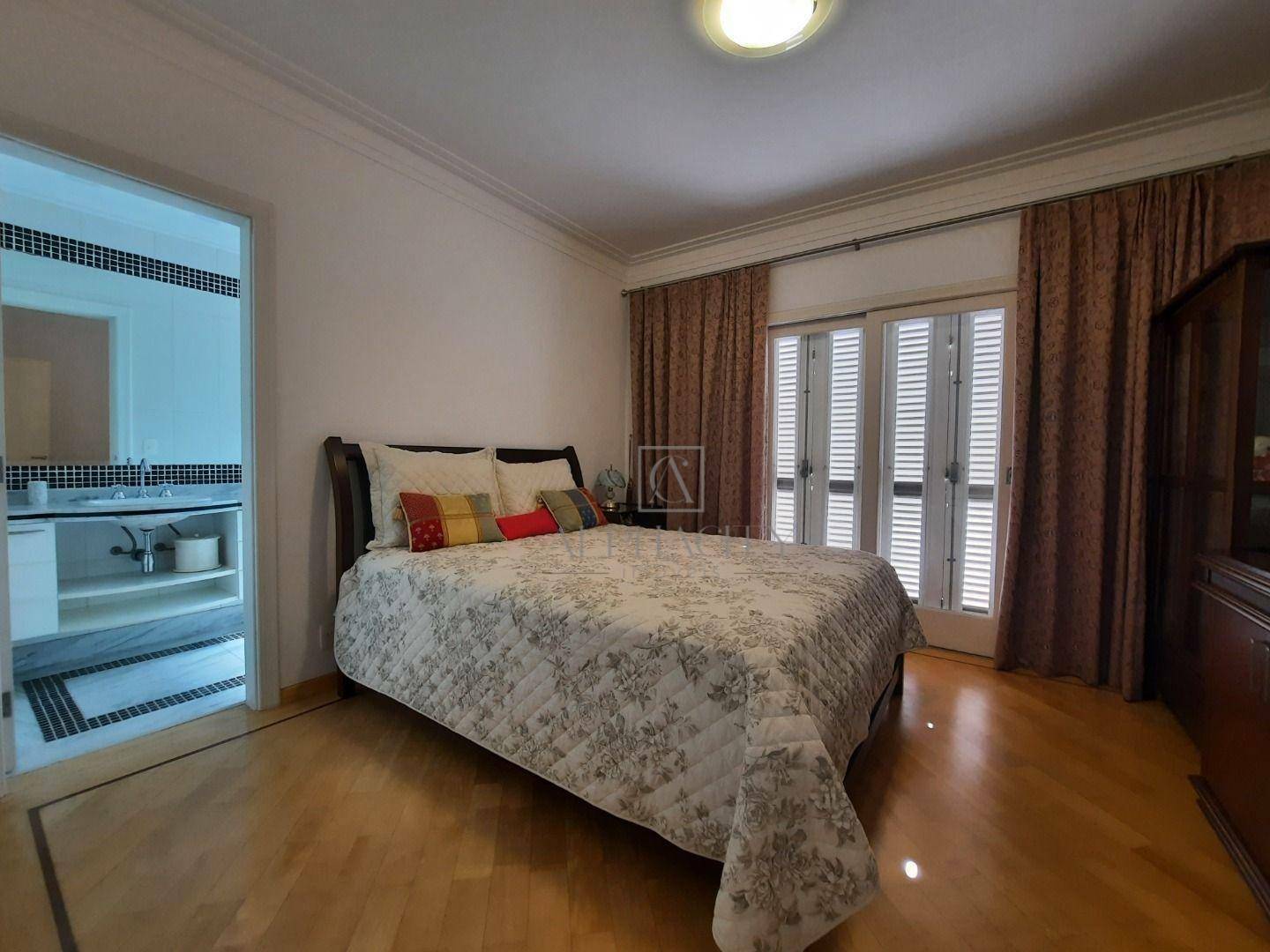 Casa de Condomínio à venda com 4 quartos, 600m² - Foto 13