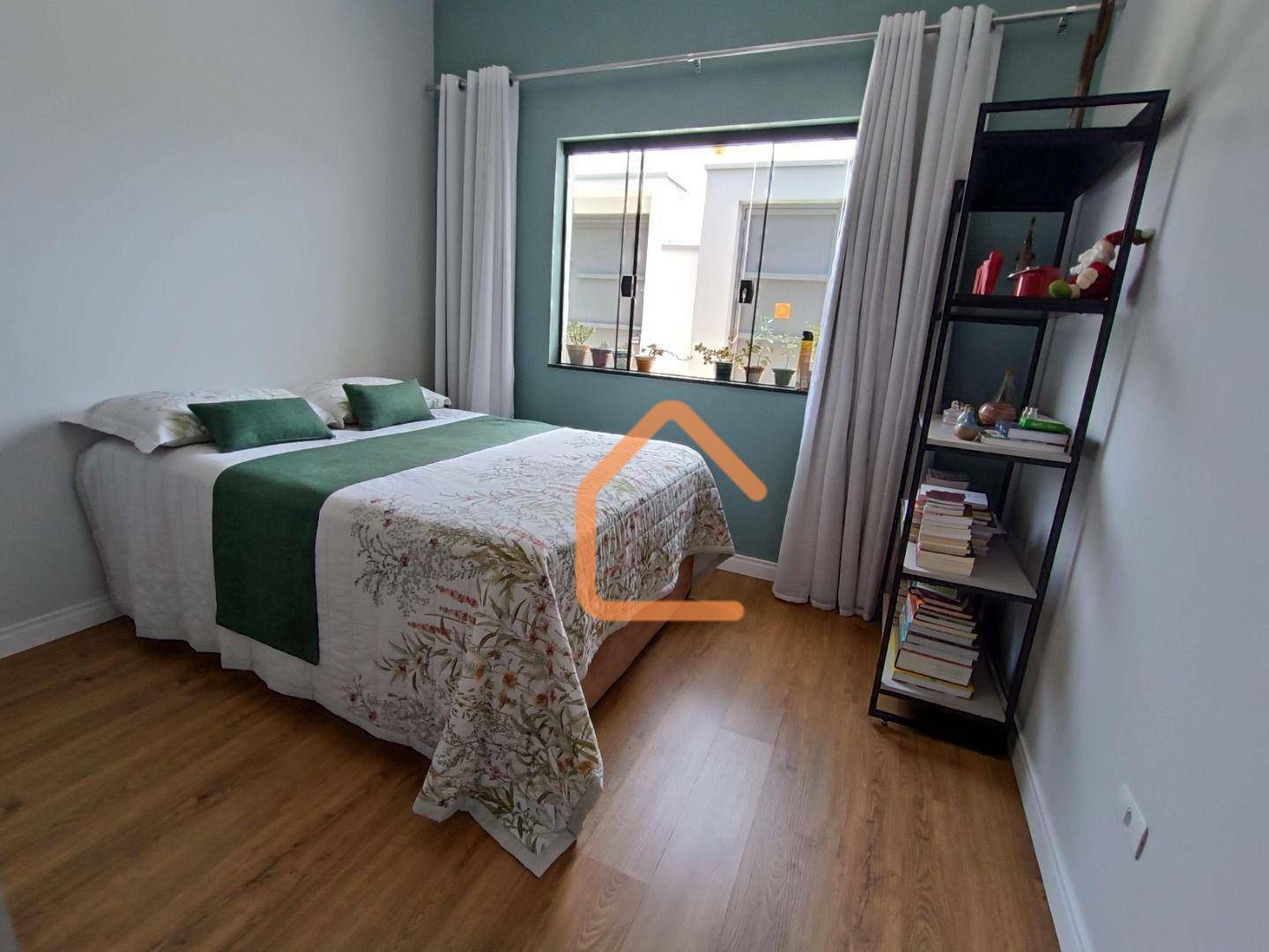 Casa à venda com 3 quartos, 128m² - Foto 14