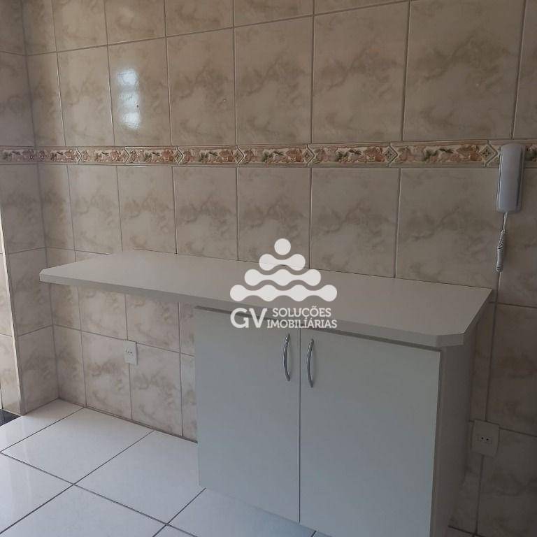 Apartamento à venda com 2 quartos, 68m² - Foto 5