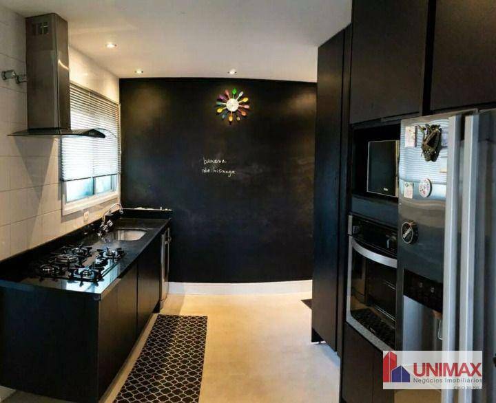 Apartamento à venda com 3 quartos, 144m² - Foto 12