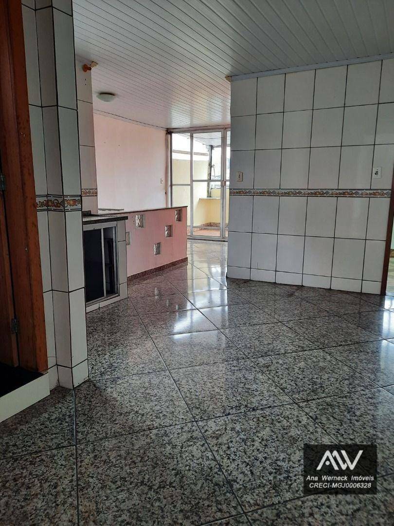 Casa à venda com 2 quartos, 80m² - Foto 12