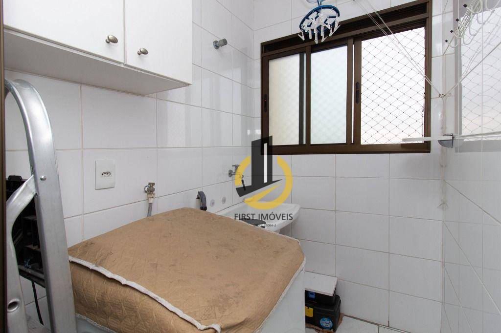 Apartamento à venda com 2 quartos, 58m² - Foto 8