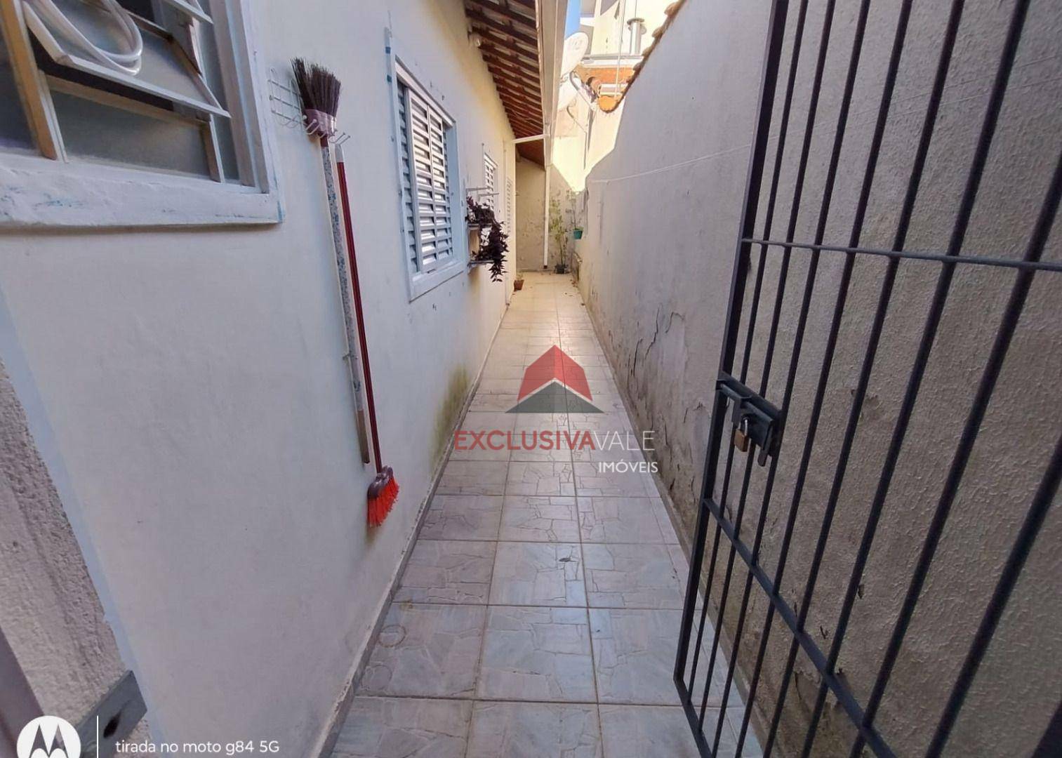 Casa à venda com 3 quartos, 129m² - Foto 9