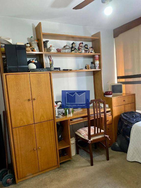 Apartamento à venda com 3 quartos, 141m² - Foto 29