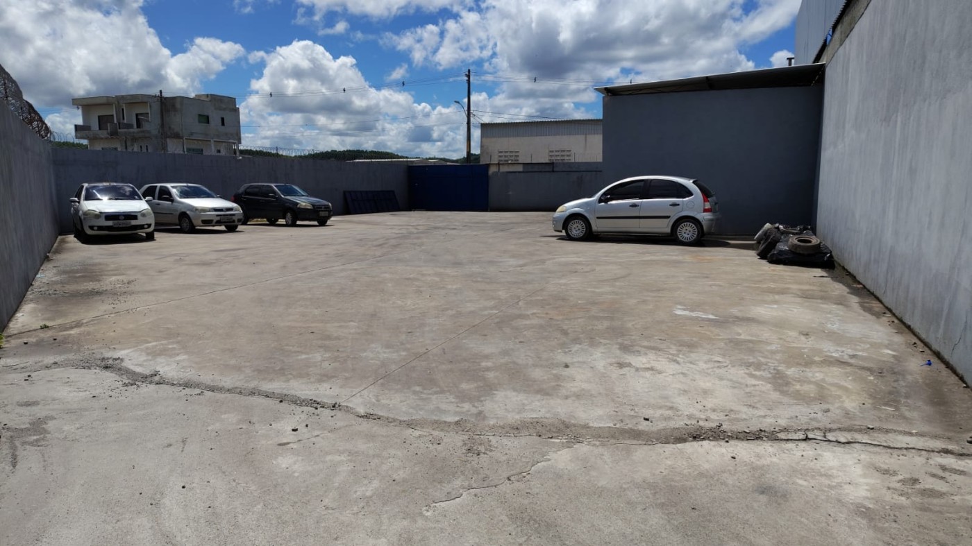 Depósito-Galpão-Armazém para alugar com 1 quarto, 1600m² - Foto 1