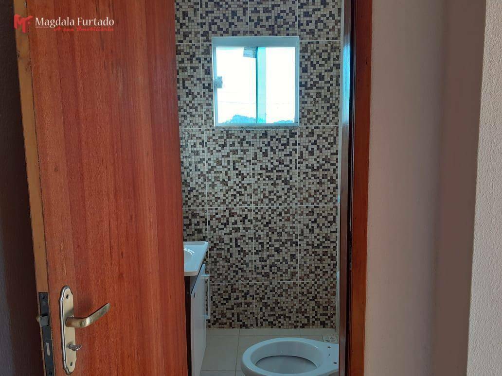 Casa à venda com 2 quartos, 80m² - Foto 12