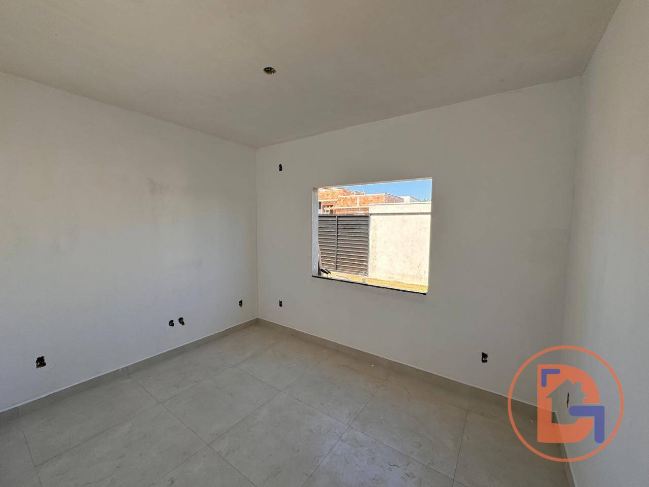 Casa à venda com 3 quartos, 70m² - Foto 5