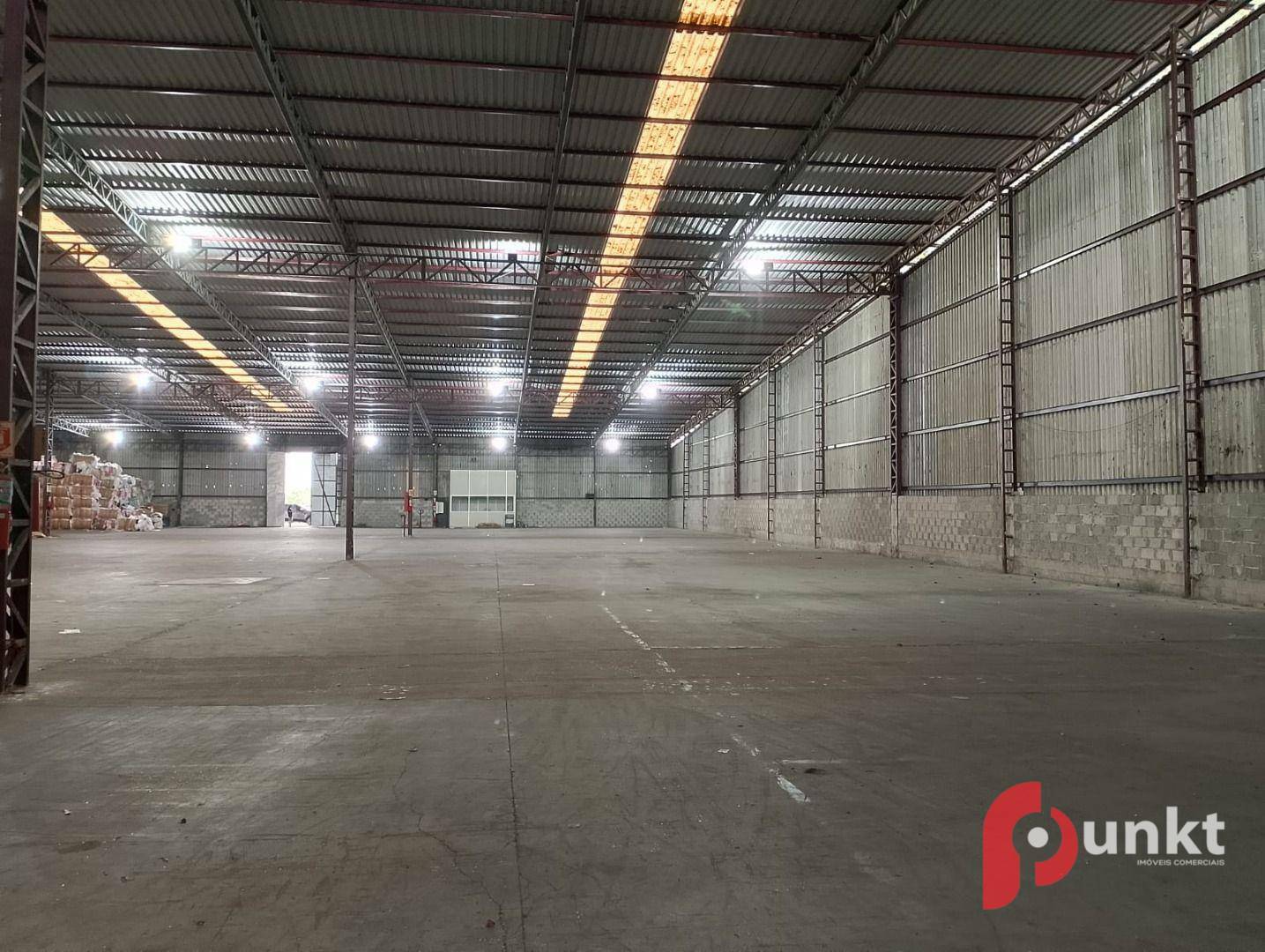 Depósito-Galpão-Armazém para alugar, 3500m² - Foto 1