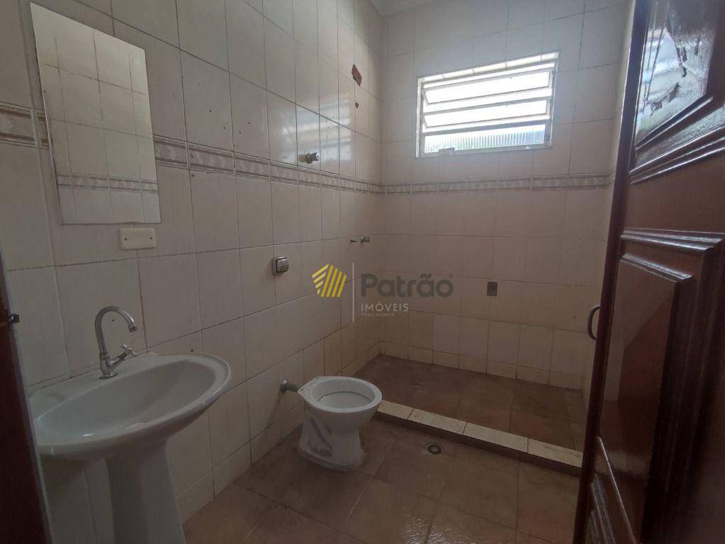 Sobrado para alugar com 4 quartos, 236m² - Foto 5