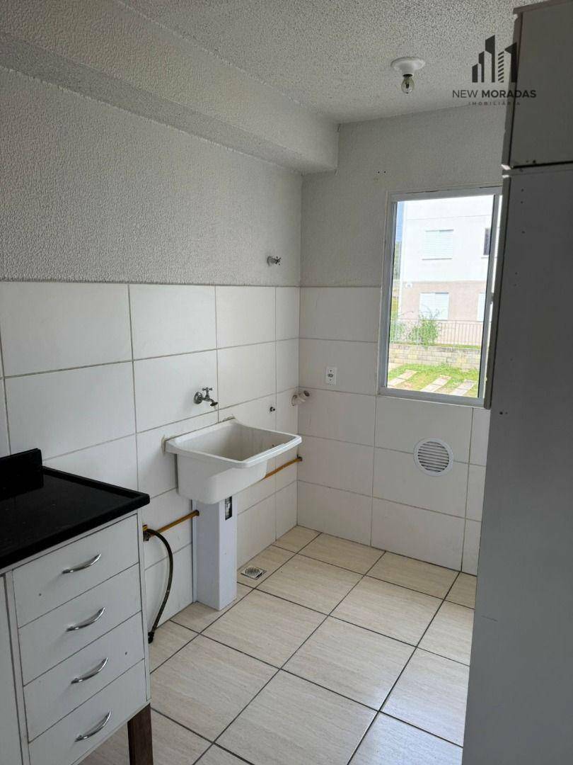 Apartamento à venda com 2 quartos, 43m² - Foto 4