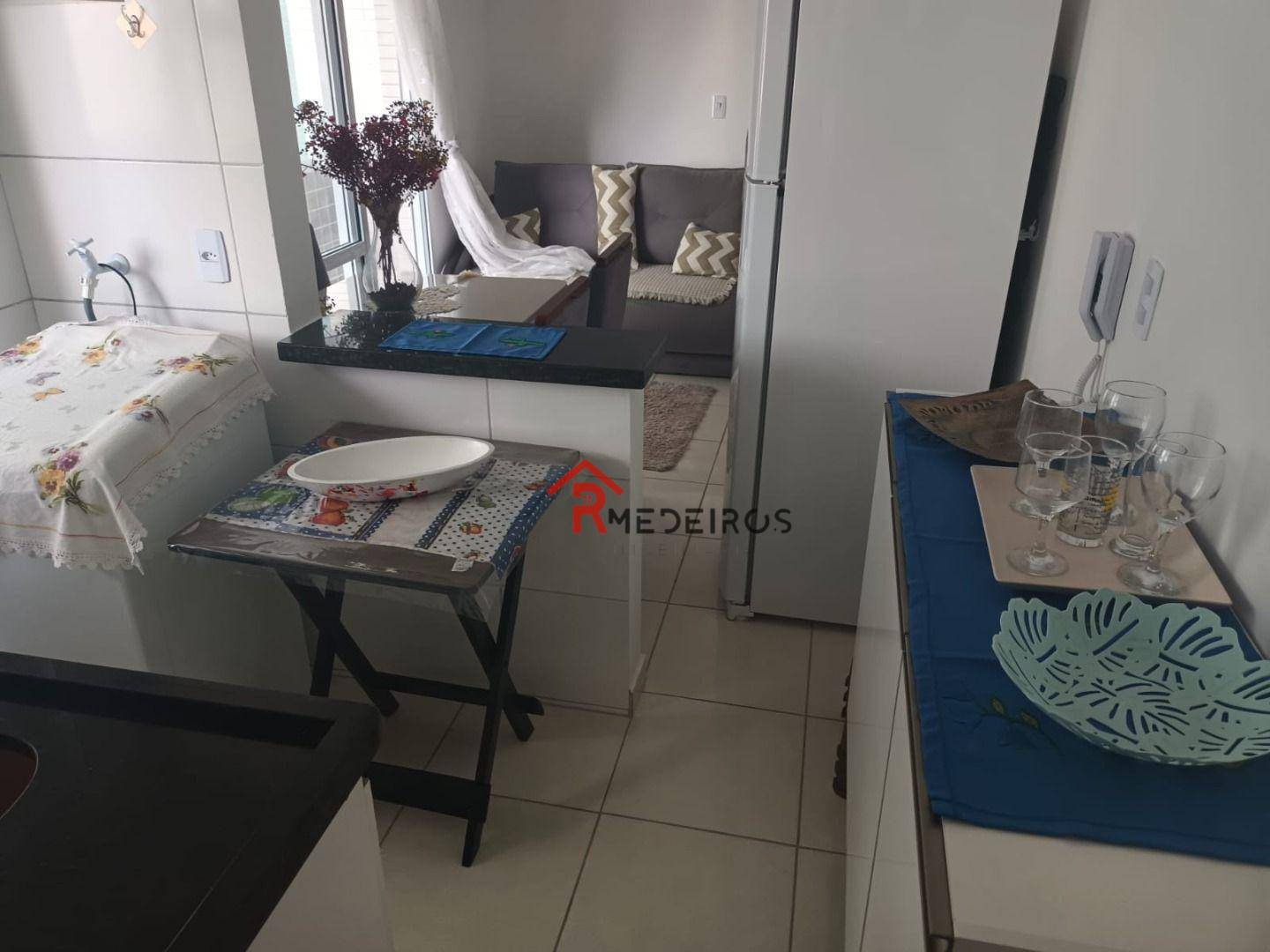 Apartamento à venda com 1 quarto, 40m² - Foto 12