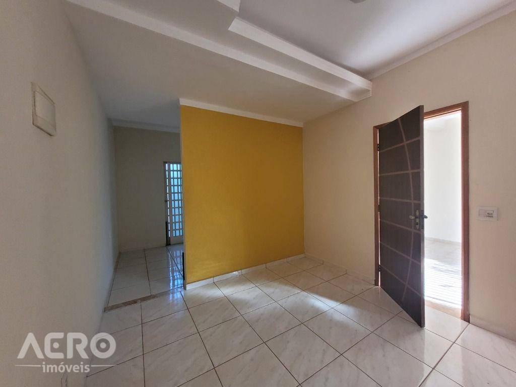 Casa à venda com 4 quartos, 170m² - Foto 15