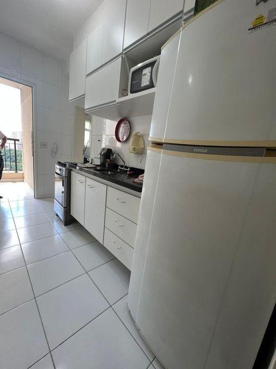 Apartamento para alugar com 2 quartos, 76m² - Foto 5