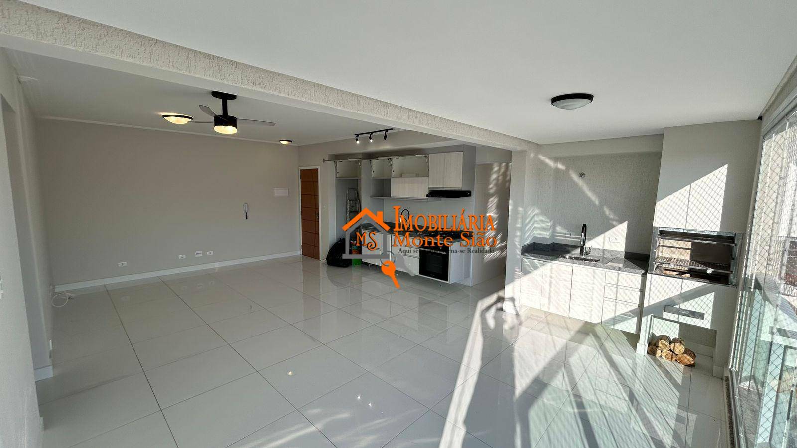 Apartamento à venda com 3 quartos, 100m² - Foto 2