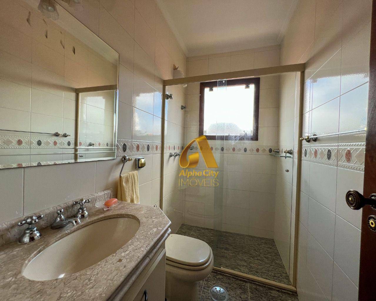 Casa de Condomínio à venda com 4 quartos, 280m² - Foto 24