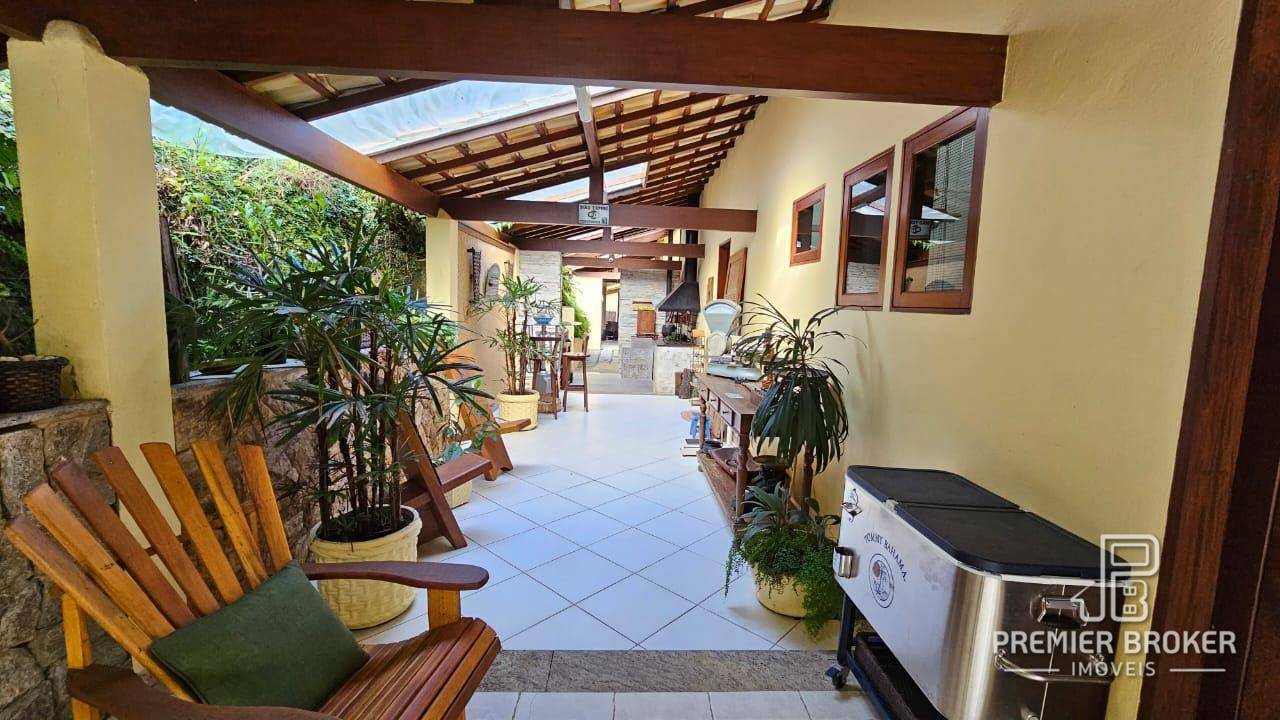 Casa de Condomínio à venda com 3 quartos, 350m² - Foto 5