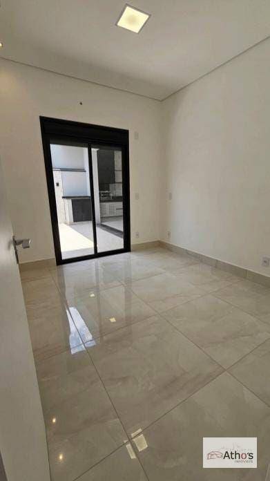 Casa de Condomínio à venda com 3 quartos, 214m² - Foto 12